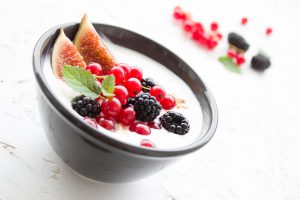 Joghurt mit Beeren